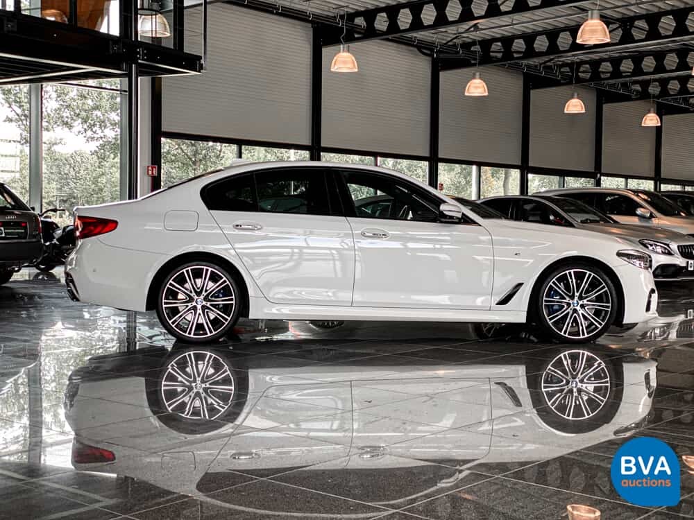BMW 540i High Executive 5-series 340hp 2017, RB-521-G.