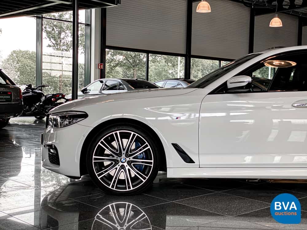 BMW 540i High Executive 5-series 340hp 2017, RB-521-G.