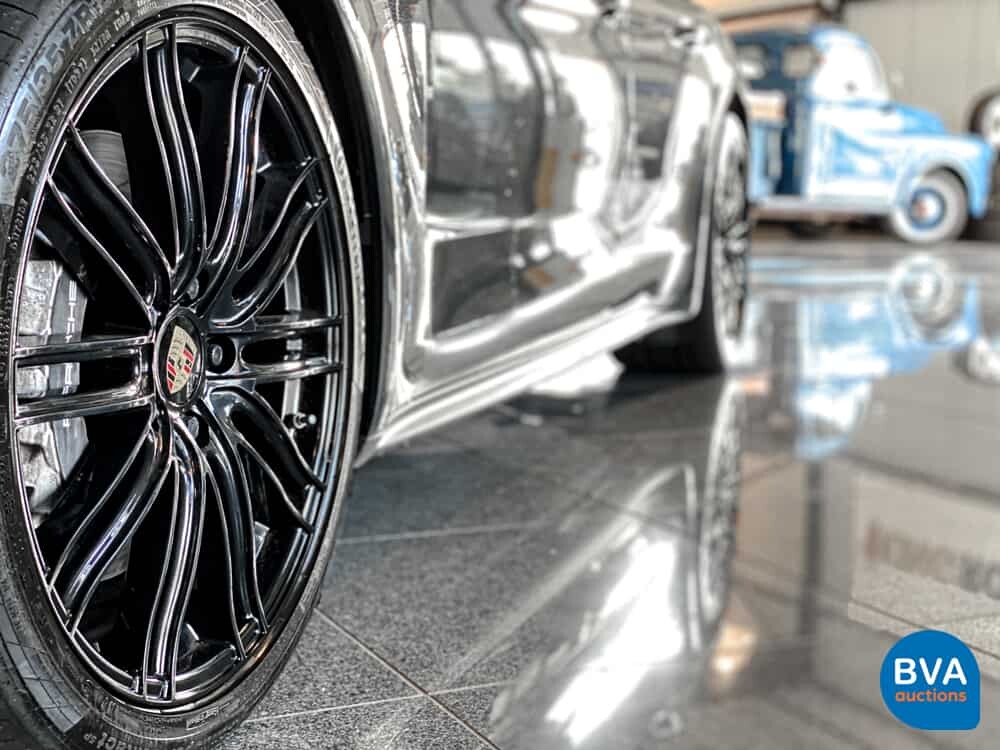 Porsche Panamera 4 Sport Turismo 2.9 E-Hybrid 462hp 2018 Plug-In Hybrid -Org. NL-, SF-382-Z.
