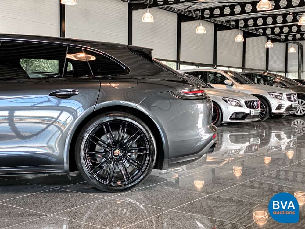 Porsche Panamera 4 Sport Turismo 2.9 E-Hybrid 462hp 2018 Plug-In Hybrid -Org. NL-, SF-382-Z.