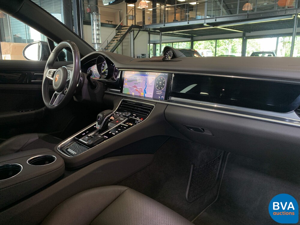 Porsche Panamera 4 Sport Turismo 2.9 E-Hybrid 462hp 2018 Plug-In Hybrid -Org. NL-, SF-382-Z.