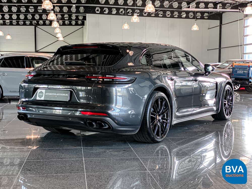 Porsche Panamera 4 Sport Turismo 2.9 E-Hybrid 462hp 2018 Plug-In Hybrid -Org. NL-, SF-382-Z.