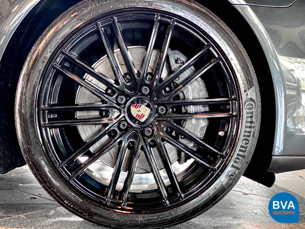 Porsche Panamera 4 Sport Turismo 2.9 E-Hybrid 462hp 2018 Plug-In Hybrid -Org. NL-, SF-382-Z.
