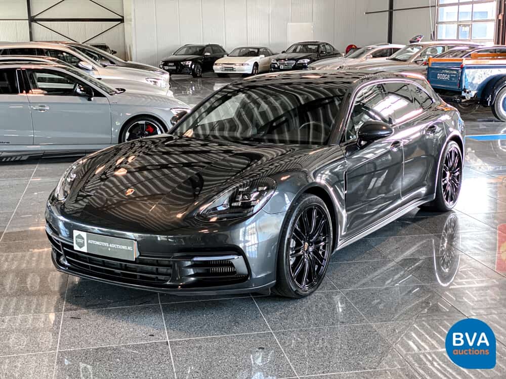 Porsche Panamera 4 Sport Turismo 2.9 E-Hybrid 462hp 2018 Plug-In Hybrid -Org. NL-, SF-382-Z.