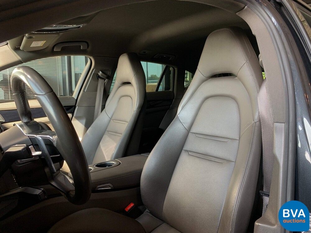 Porsche Panamera 4 Sport Turismo 2.9 E-Hybrid 462hp 2018 Plug-In Hybrid -Org. NL-, SF-382-Z.