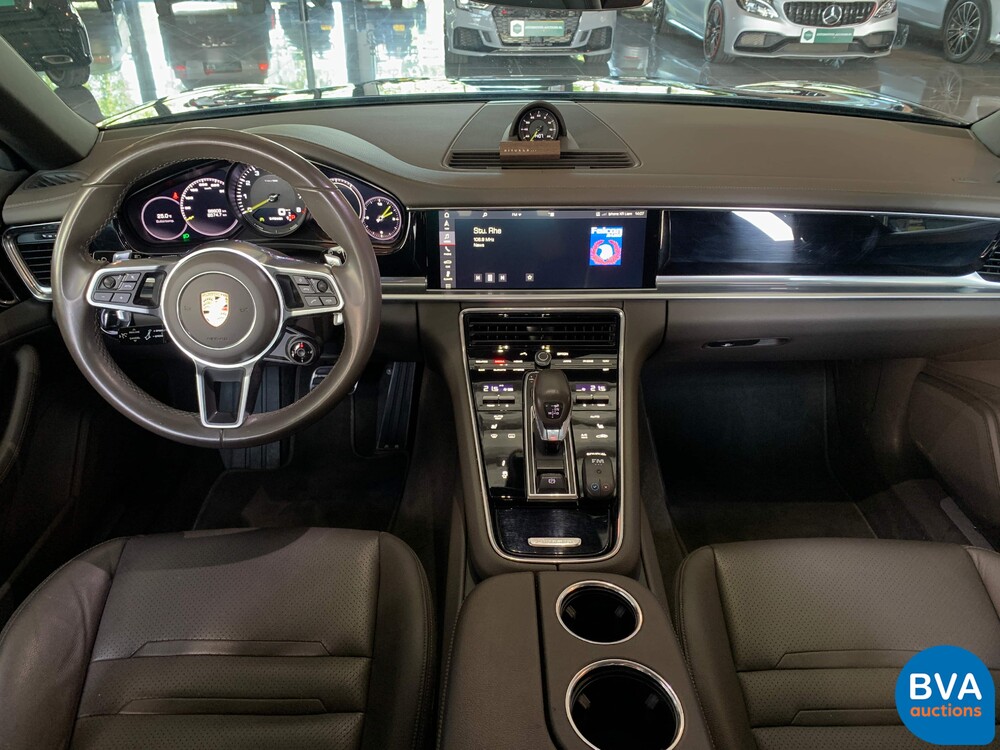 Porsche Panamera 4 Sport Turismo 2.9 E-Hybrid 462hp 2018 Plug-In Hybrid -Org. NL-, SF-382-Z.