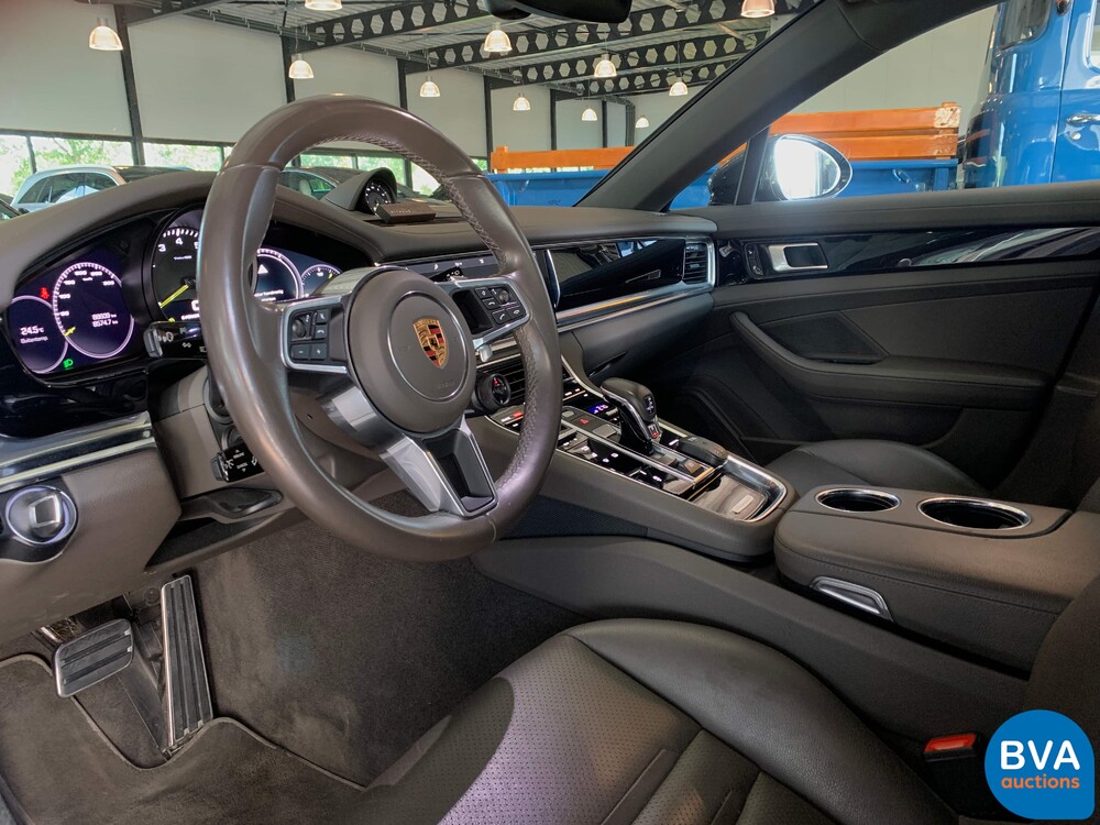 Porsche Panamera 4 Sport Turismo 2.9 E-Hybrid 462hp 2018 Plug-In Hybrid -Org. NL-, SF-382-Z.