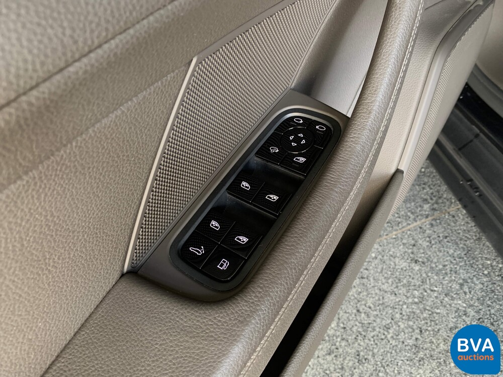 Porsche Panamera 4 Sport Turismo 2.9 E-Hybrid 462hp 2018 Plug-In Hybrid -Org. NL-, SF-382-Z.