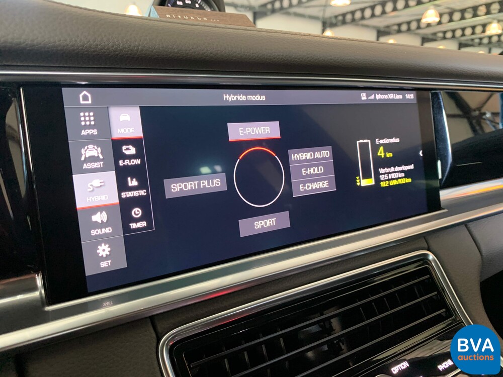 Porsche Panamera 4 Sport Turismo 2.9 E-Hybrid 462hp 2018 Plug-In Hybrid -Org. NL-, SF-382-Z.