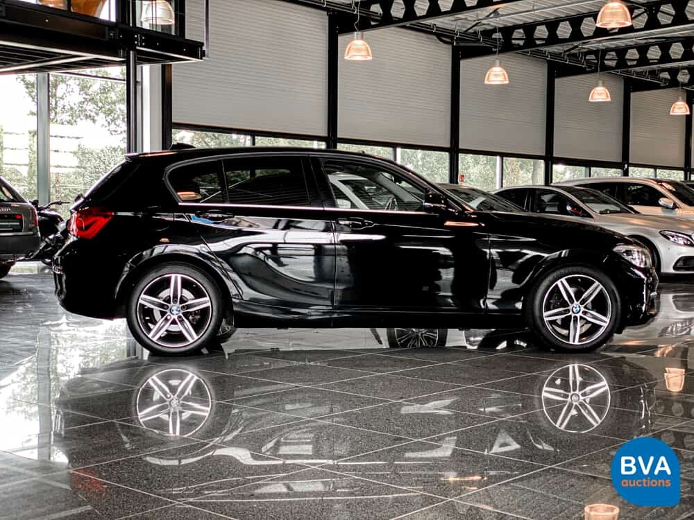 BMW 118i Executive Steptronic8 M-Sport 2017, NT-106-B.