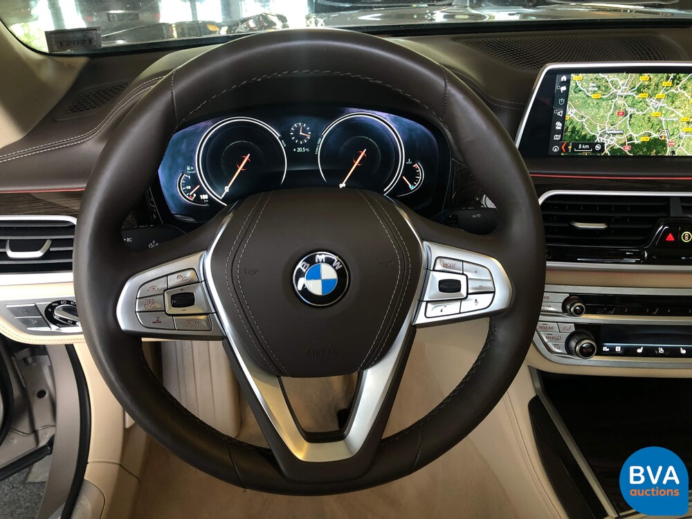 BMW 740d xDrive High Executive 7-Series 320hp 2017 -Org. NL-, PV-691-.