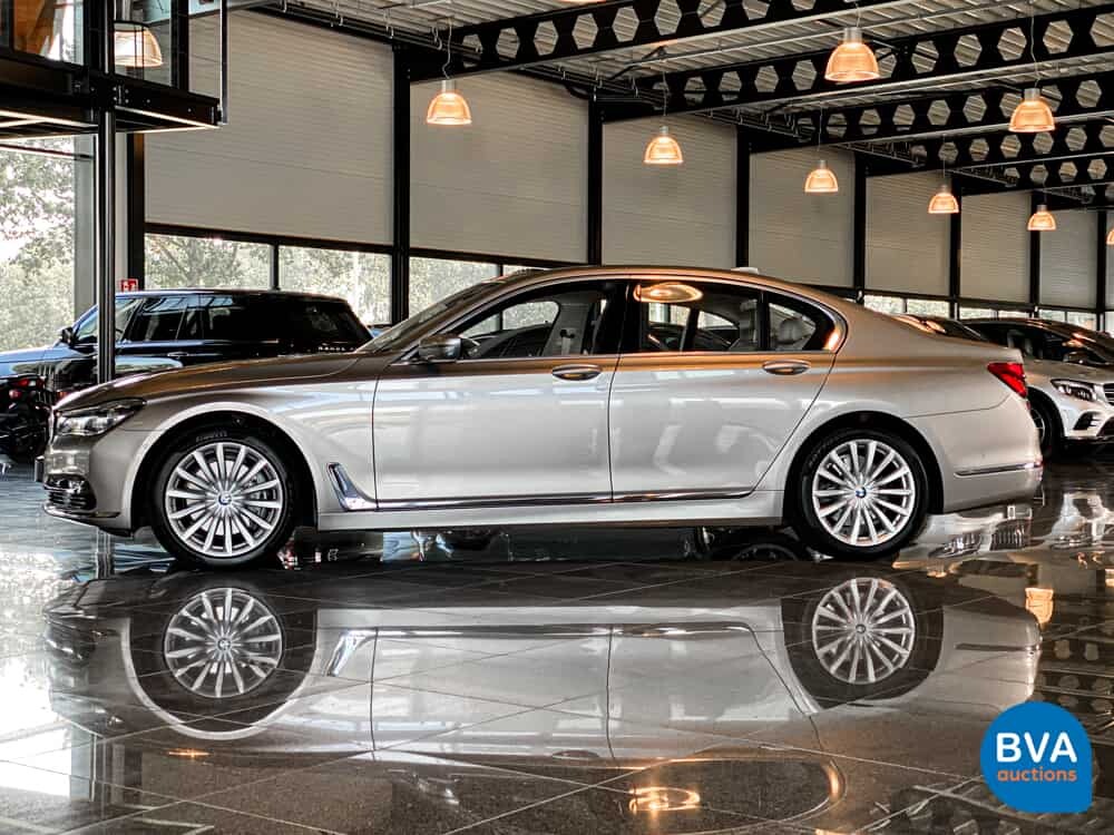 BMW 740d xDrive High Executive 7-Series 320hp 2017 -Org. NL-, PV-691-.