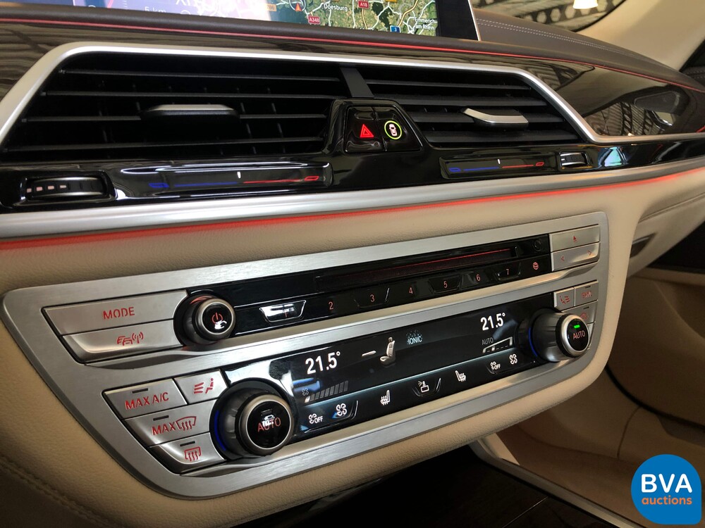 BMW 740d xDrive High Executive 7-Series 320hp 2017 -Org. NL-, PV-691-.