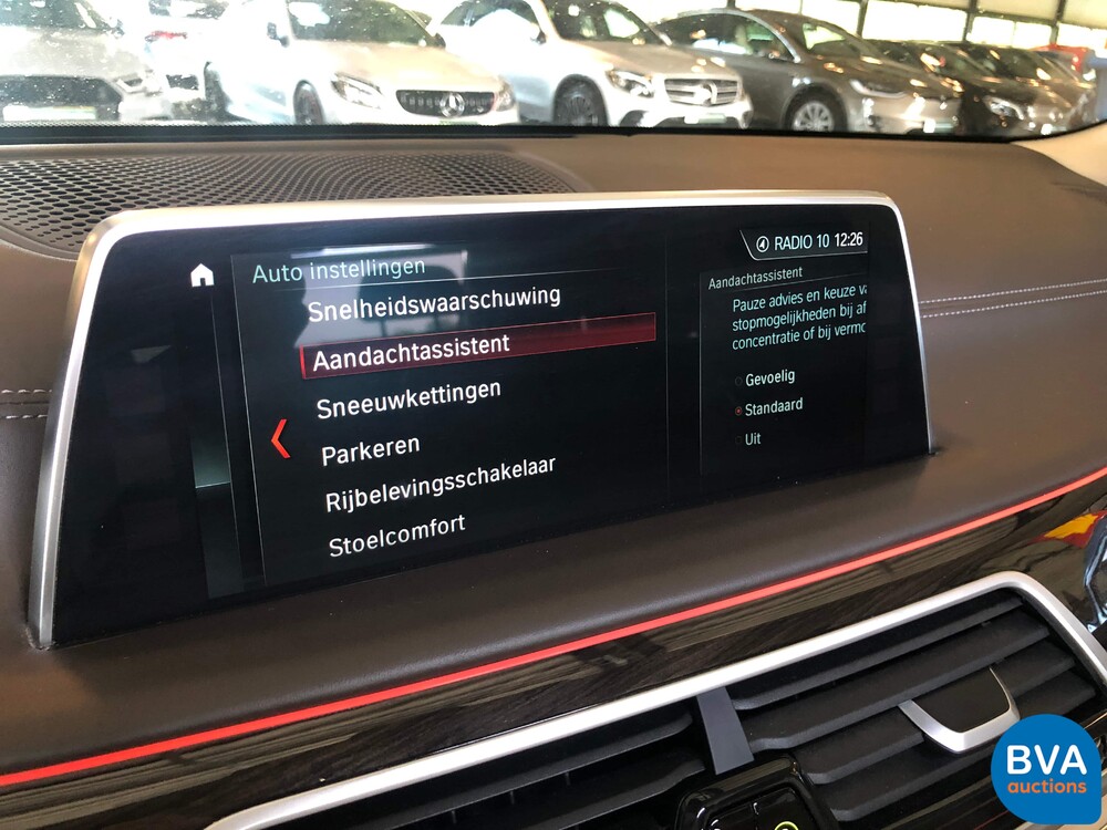 BMW 740d xDrive High Executive 7-Series 320hp 2017 -Org. NL-, PV-691-.