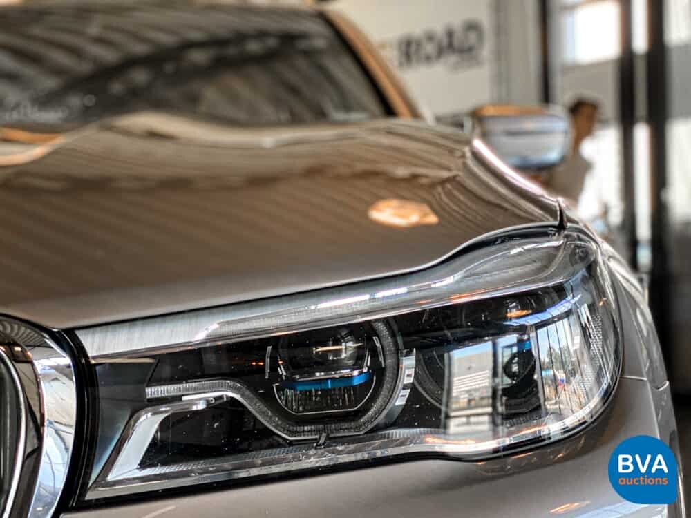 BMW 740d xDrive High Executive 7-Series 320hp 2017 -Org. NL-, PV-691-.