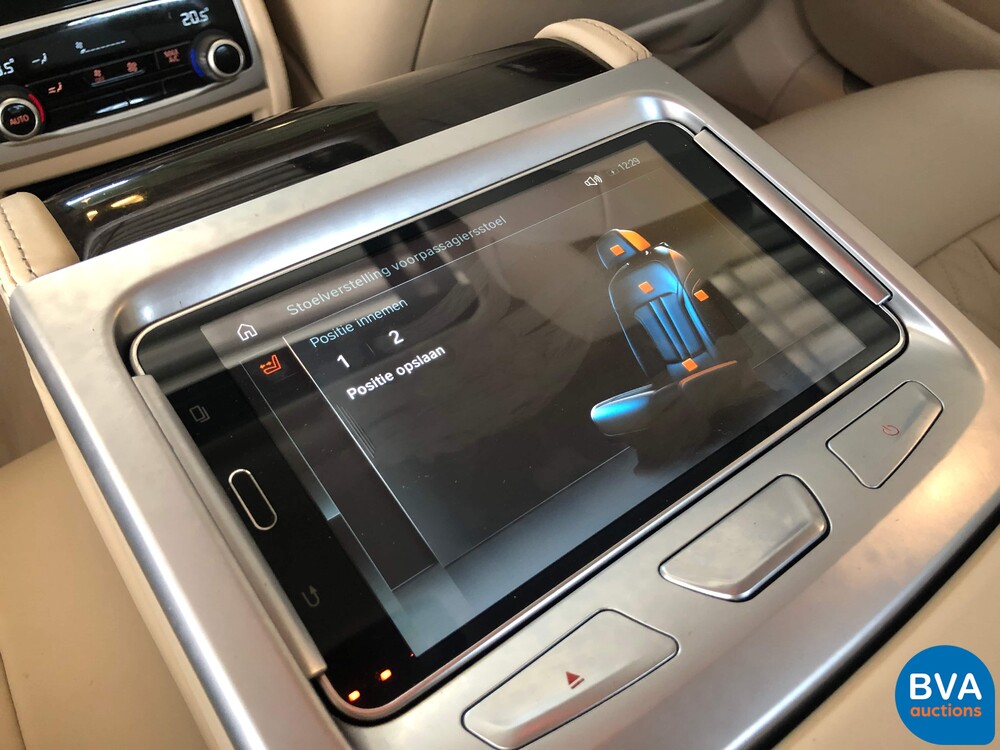 BMW 740d xDrive High Executive 7-Series 320hp 2017 -Org. NL-, PV-691-.