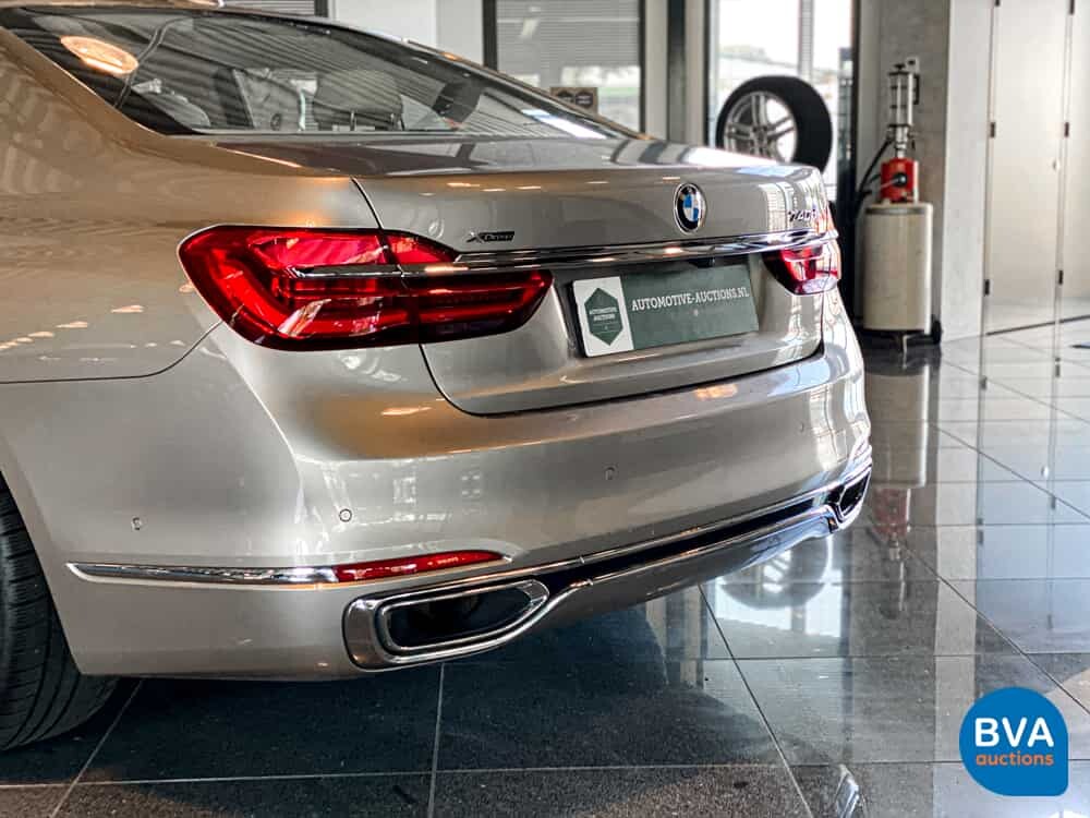 BMW 740d xDrive High Executive 7-Series 320hp 2017 -Org. NL-, PV-691-.
