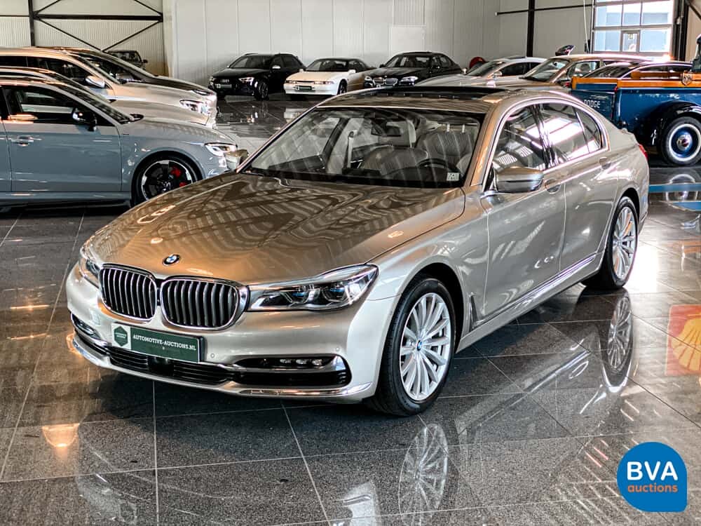 BMW 740d xDrive High Executive 7-Series 320hp 2017 -Org. NL-, PV-691-.