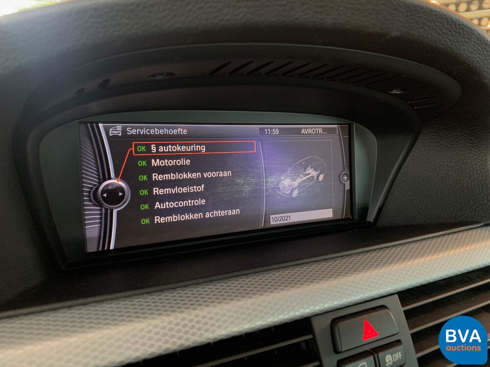 BMW 330i Touring Carbon Sport Edition M-Sport 3-series 272pk 2011 -Original NL-, 36-SNZ-4.