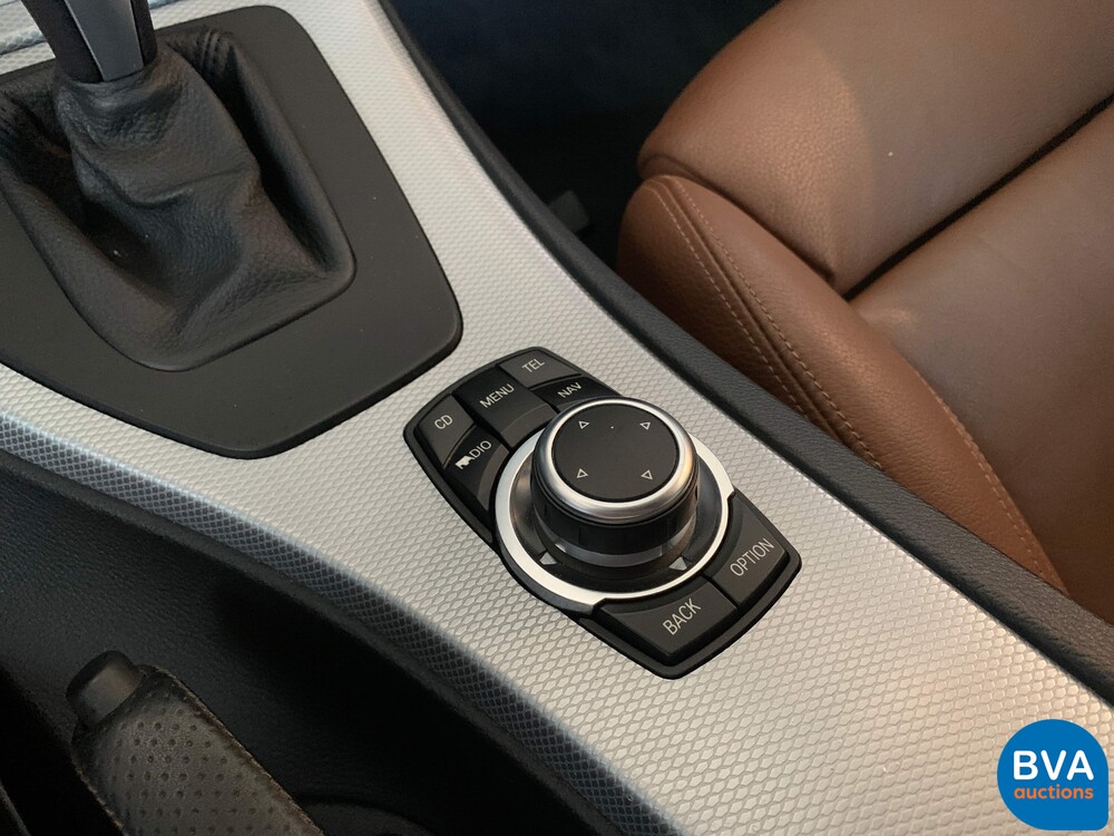 BMW 330i Touring Carbon Sport Edition M-Sport 3-series 272pk 2011 -Original NL-, 36-SNZ-4.