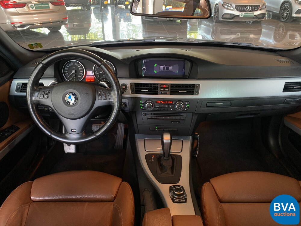 BMW 330i Touring Carbon Sport Edition M-Sport 3-series 272pk 2011 -Original NL-, 36-SNZ-4.