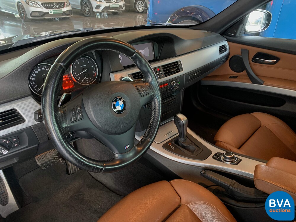 BMW 330i Touring Carbon Sport Edition M-Sport 3-series 272pk 2011 -Original NL-, 36-SNZ-4.