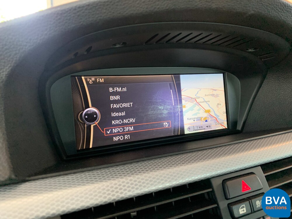 BMW 330i Touring Carbon Sport Edition M-Sport 3-series 272pk 2011 -Original NL-, 36-SNZ-4.