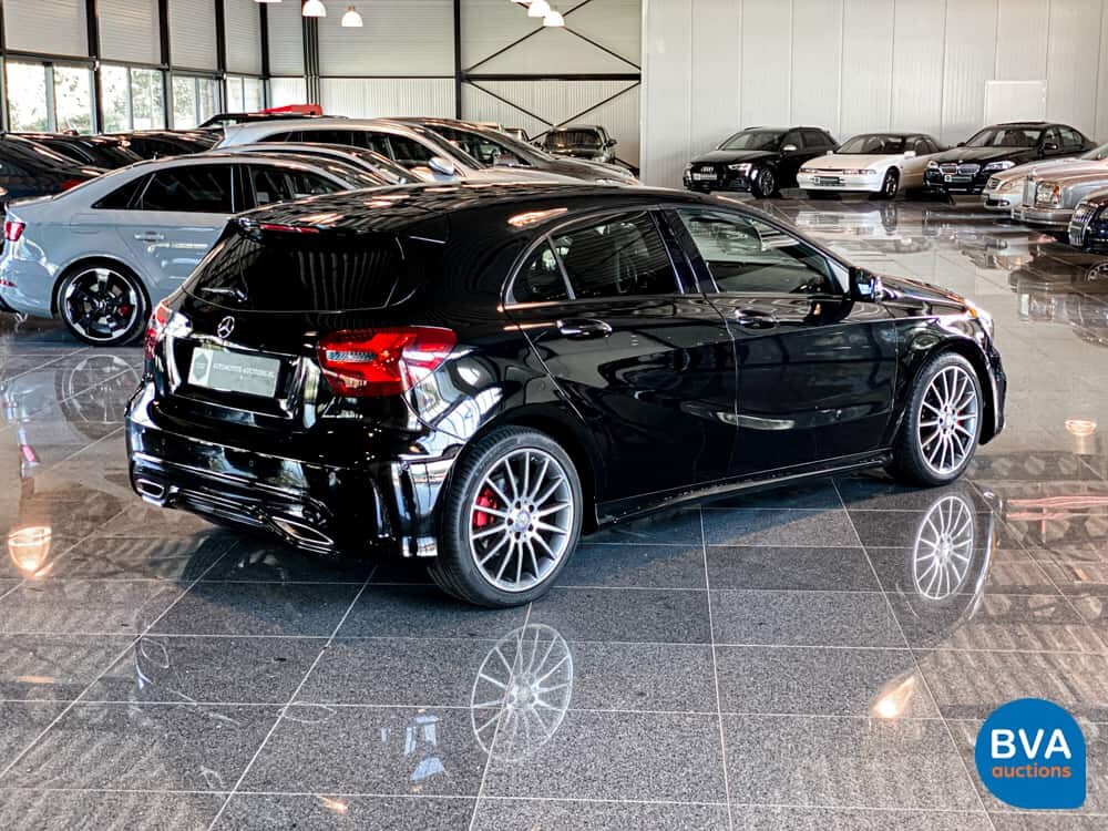 Mercedes-Benz A-Class AMG 122hp A180 FACELIFT, XJ-865-D.