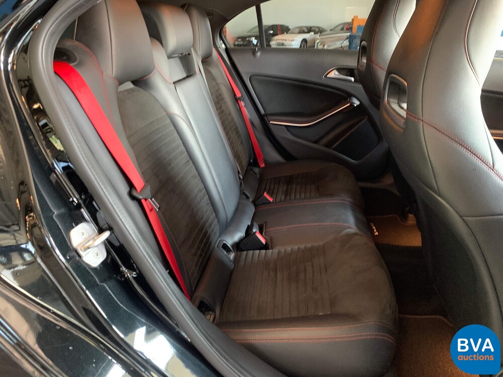 Mercedes-Benz A-Class AMG 122hp A180 FACELIFT, XJ-865-D.