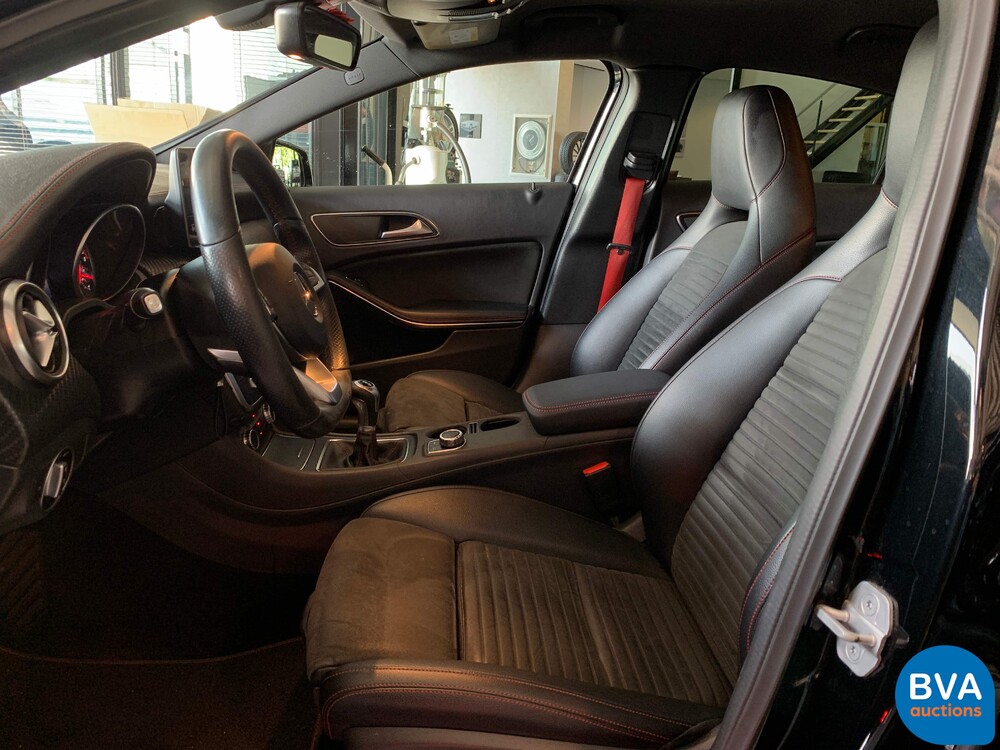 Mercedes-Benz A-Class AMG 122hp A180 FACELIFT, XJ-865-D.