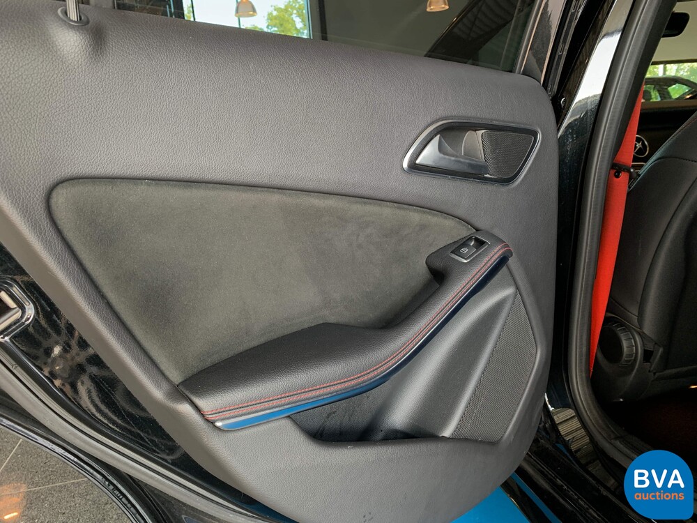 Mercedes-Benz A-Class AMG 122hp A180 FACELIFT, XJ-865-D.