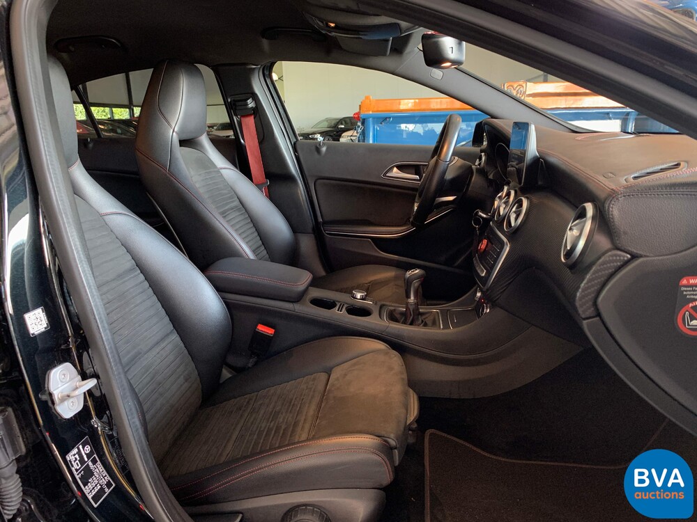 Mercedes-Benz A-Class AMG 122hp A180 FACELIFT, XJ-865-D.