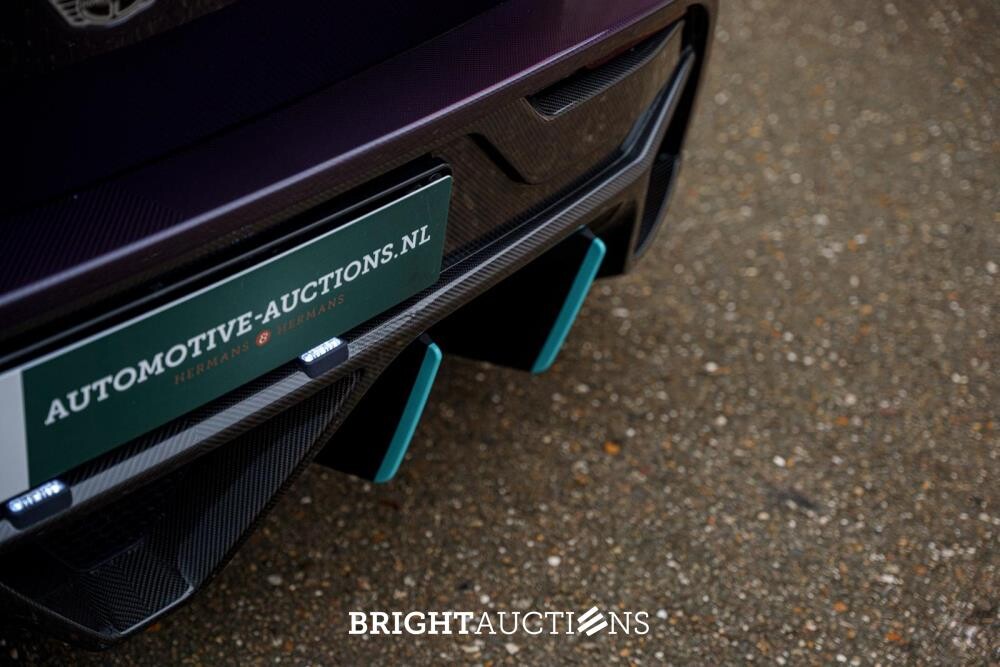 Donkervoort F22 2.5 Bare Naked / No. 8 of 25 / 2024 / Lift / Race ABS / Forged / Recaro