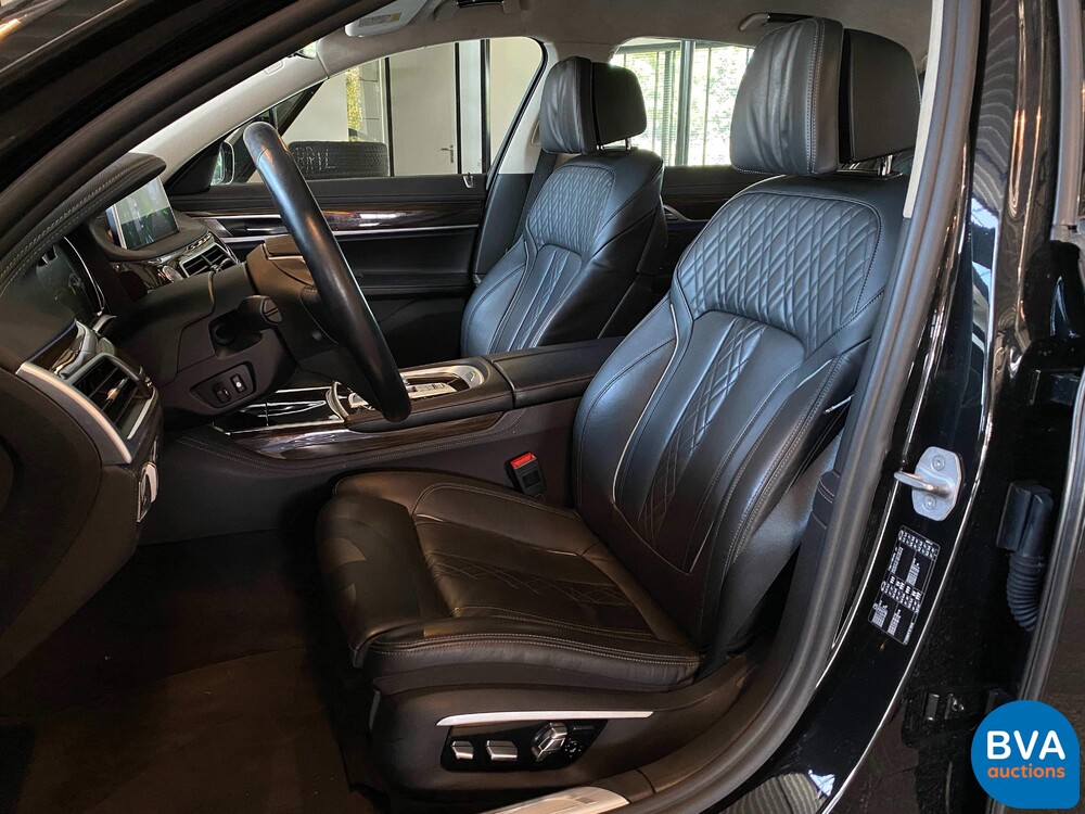 BMW 7-serie 730d Shadow-Line High Executive Innovation 2016 Facelift 265pk, NN-926-B