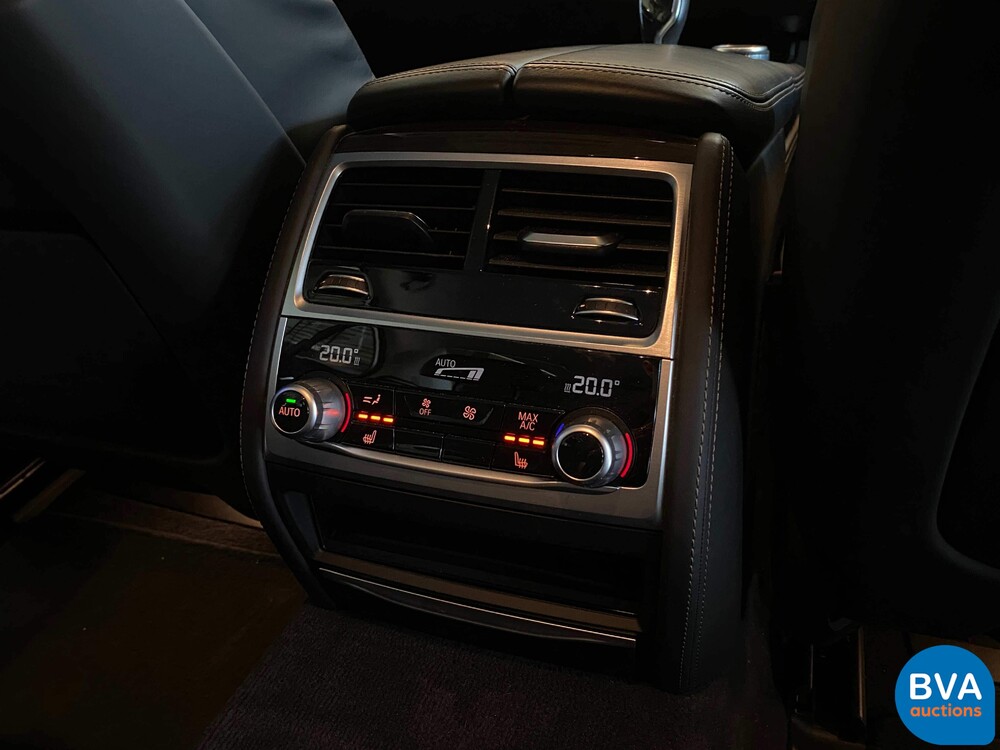 BMW 7-serie 730d Shadow-Line High Executive Innovation 2016 Facelift 265pk, NN-926-B