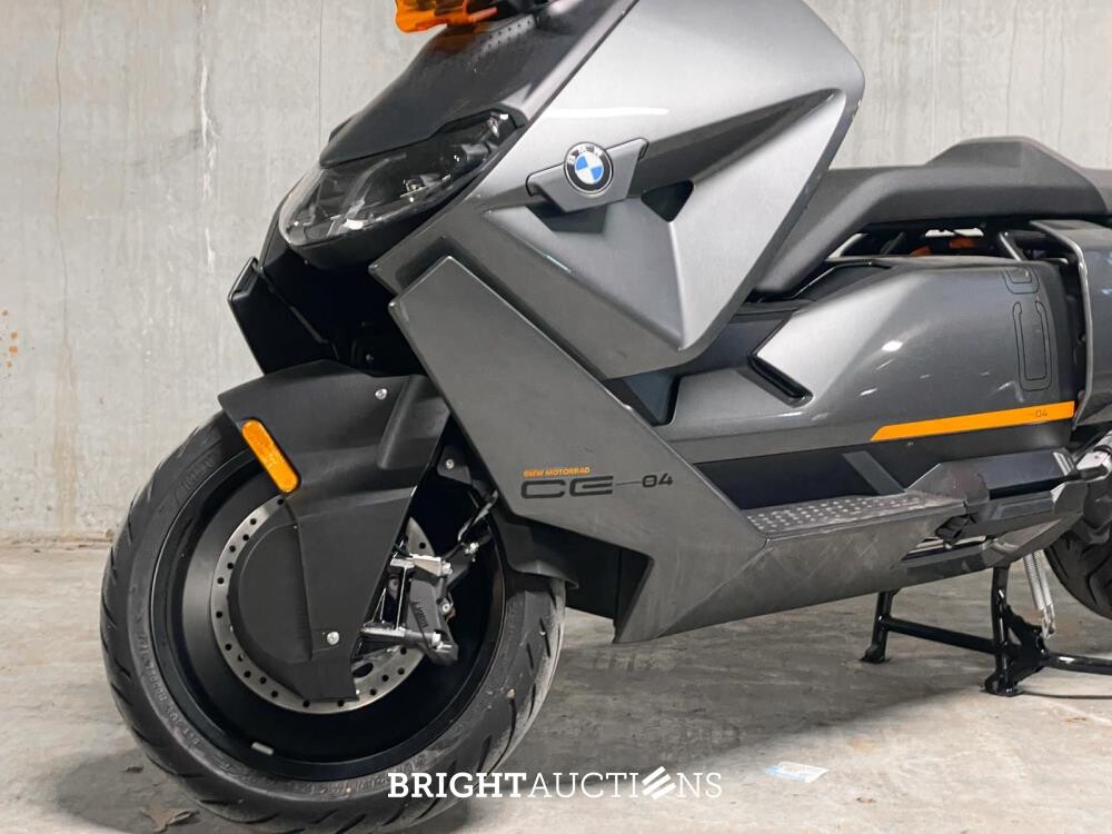BMW CE 04 Motorscooter 43pk 2023 (Origineel-NL), 23-MT-GZ