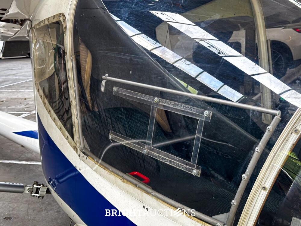 Albatros AE 209 ultra light Propellor Vliegtuig met Rotax 582 bombardier v.v maatwerk trailer
