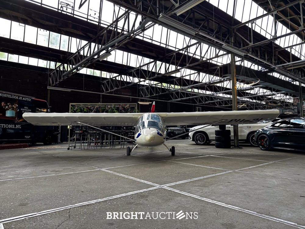 Albatros AE 209 ultra light Propellor Vliegtuig met Rotax 582 bombardier v.v maatwerk trailer
