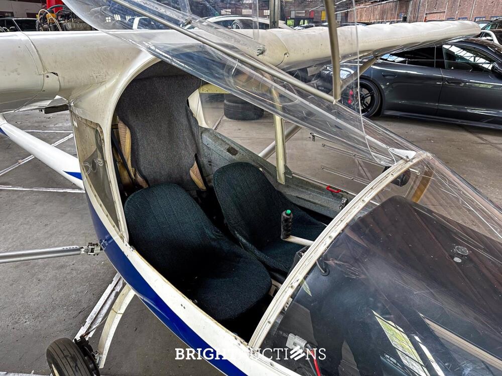 Albatros AE 209 ultra light Propellor Vliegtuig met Rotax 582 bombardier v.v maatwerk trailer
