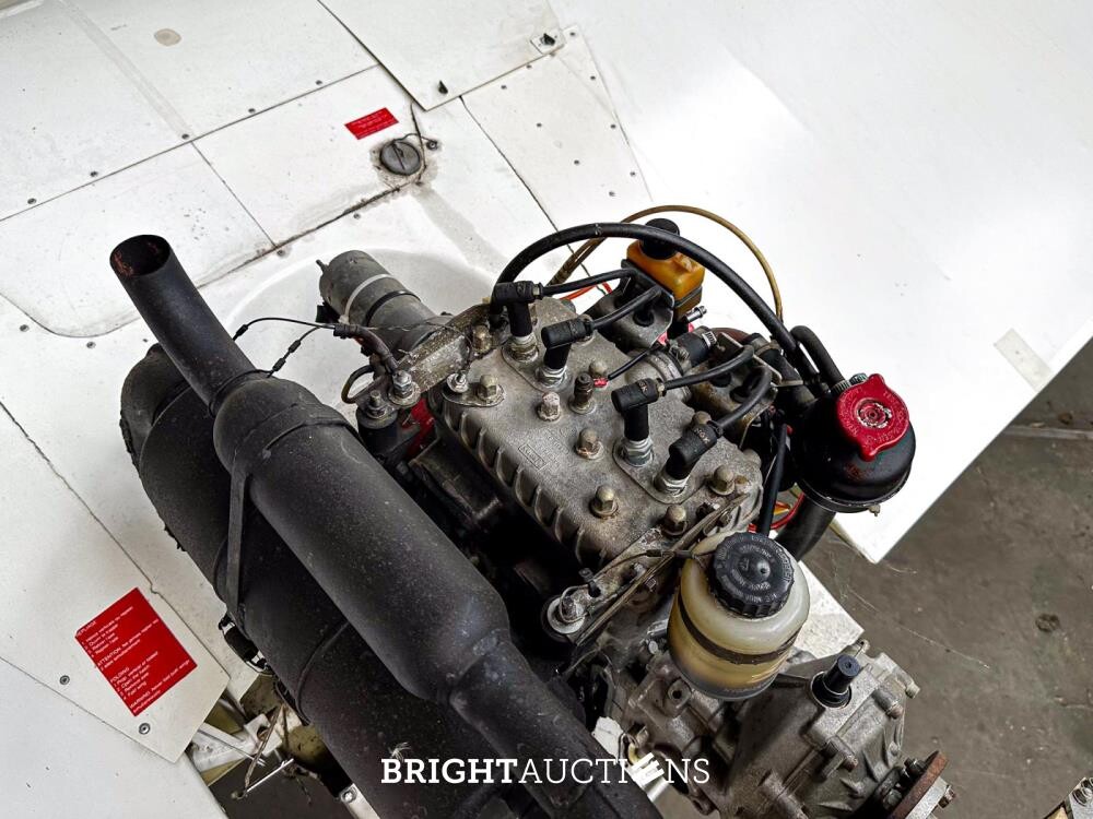 Albatros AE 209 ultra light Propellor Vliegtuig met Rotax 582 bombardier v.v maatwerk trailer
