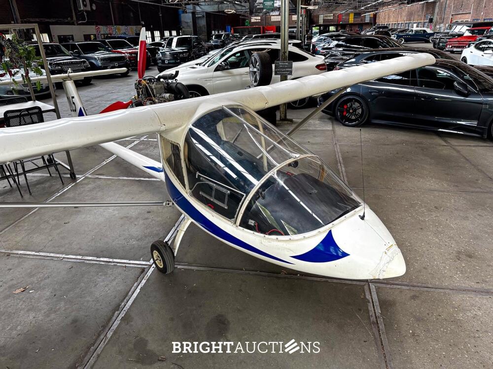 Albatros AE 209 ultra light Propellor Vliegtuig met Rotax 582 bombardier v.v maatwerk trailer
