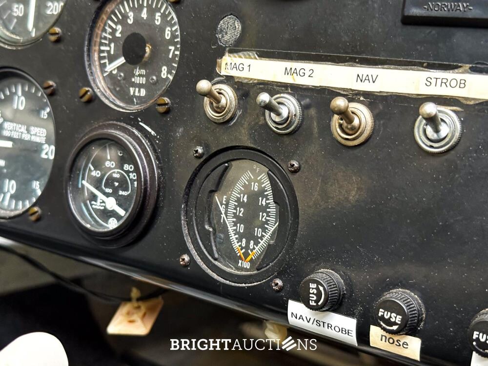 Albatros AE 209 ultra light Propellor Vliegtuig met Rotax 582 bombardier v.v maatwerk trailer
