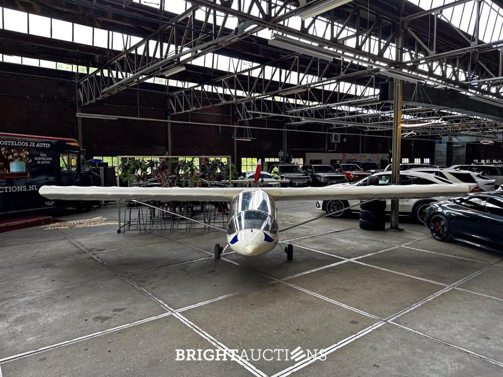 Albatros AE 209 ultra light Propellor Vliegtuig met Rotax 582 bombardier v.v maatwerk trailer
