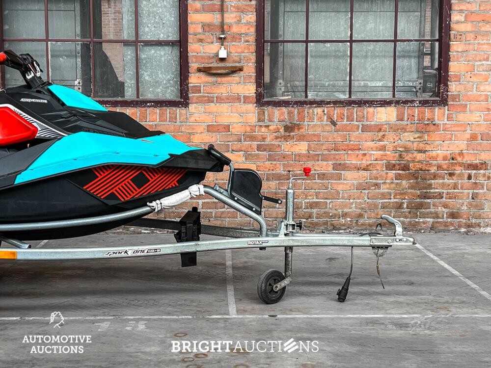 Seadoo Spark TRIXX Waterscooter 90pk 899cc 2018