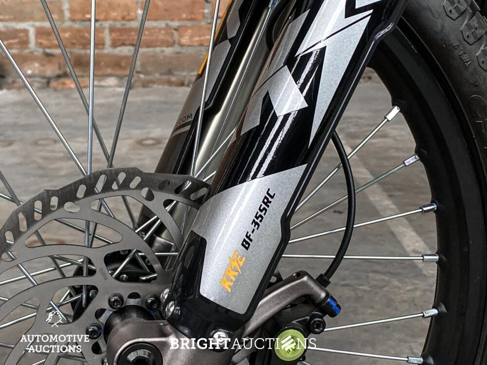 Sur-Ron Light Bee A067 L1EX Elektrische Enduro Crossmotor 2021 (nieuw uit doos) Blauw
