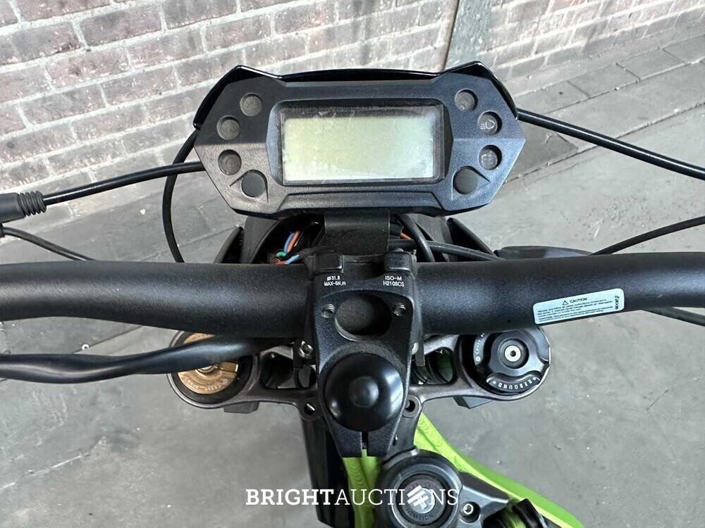 Sur-Ron Light Bee A067 L1EX Elektrische Enduro Crossmotor (nieuw uit doos) Groen
