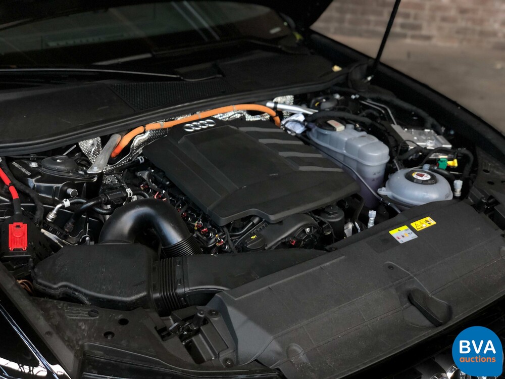 Audi A6 Avant 55 TFSI e Quattro Competition S-line 367pk 2021 -GARANTIE-, L-456-GZ