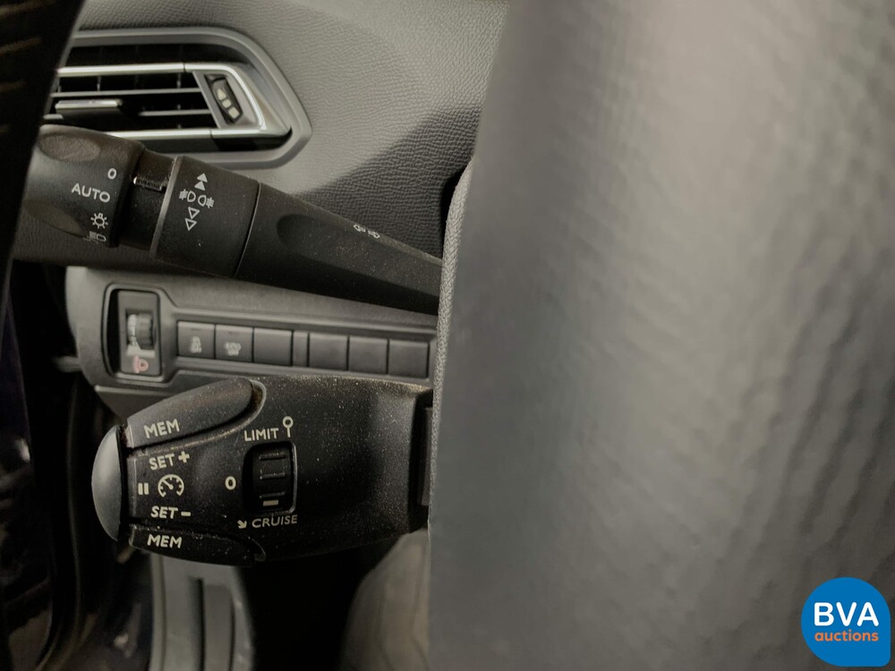 Peugeot 308 SW 1.6 BlueHDI Blue Lease Executive 120pk 2015 -Org. NL-, HP-621-B