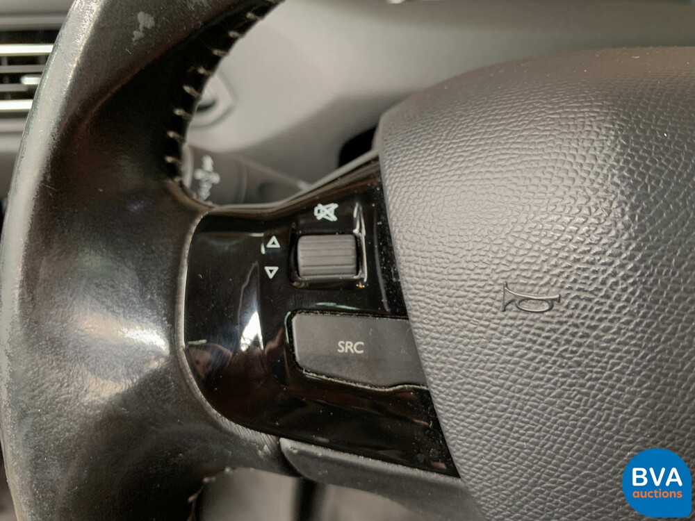 Peugeot 308 SW 1.6 BlueHDI Blue Lease Executive 120pk 2015 -Org. NL-, HP-621-B