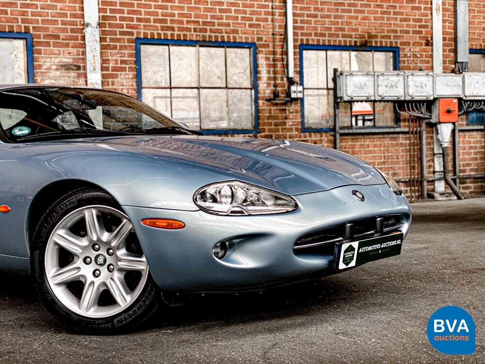 Jaguar XK8 4.0 V8 Coupé 294pk 1997, 29-HK-KP